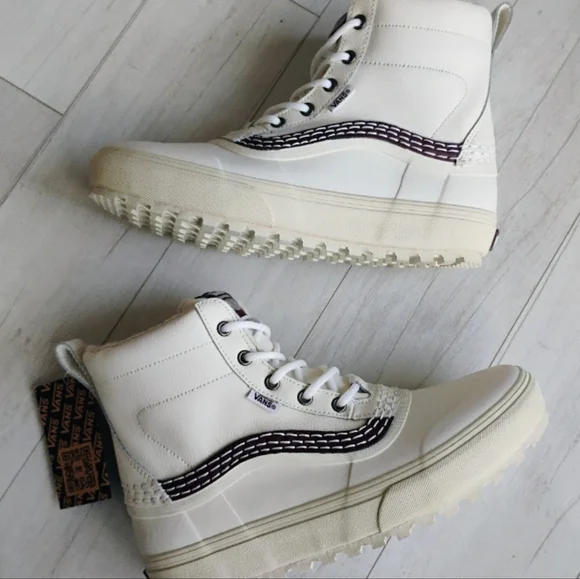 VANS x BENNY URBAN NEW MTE Standard Mid Snow Boots - Picture 3 of 11